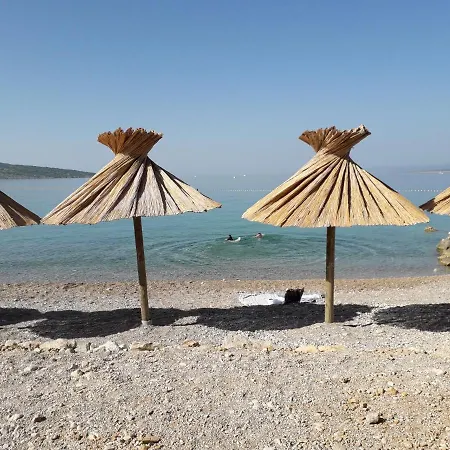 D&e - Near The Daire Punat